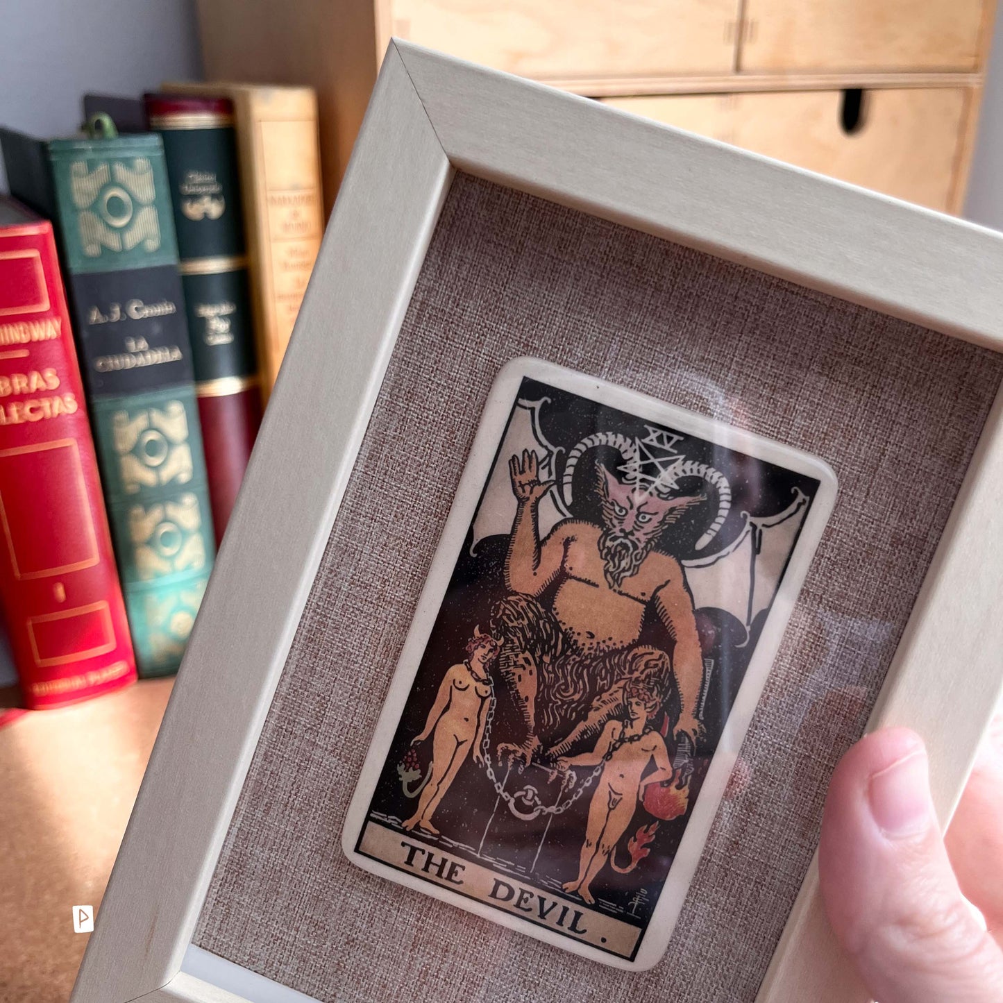 CARTA DE TAROT DE CERÁMICA ENMARCADA