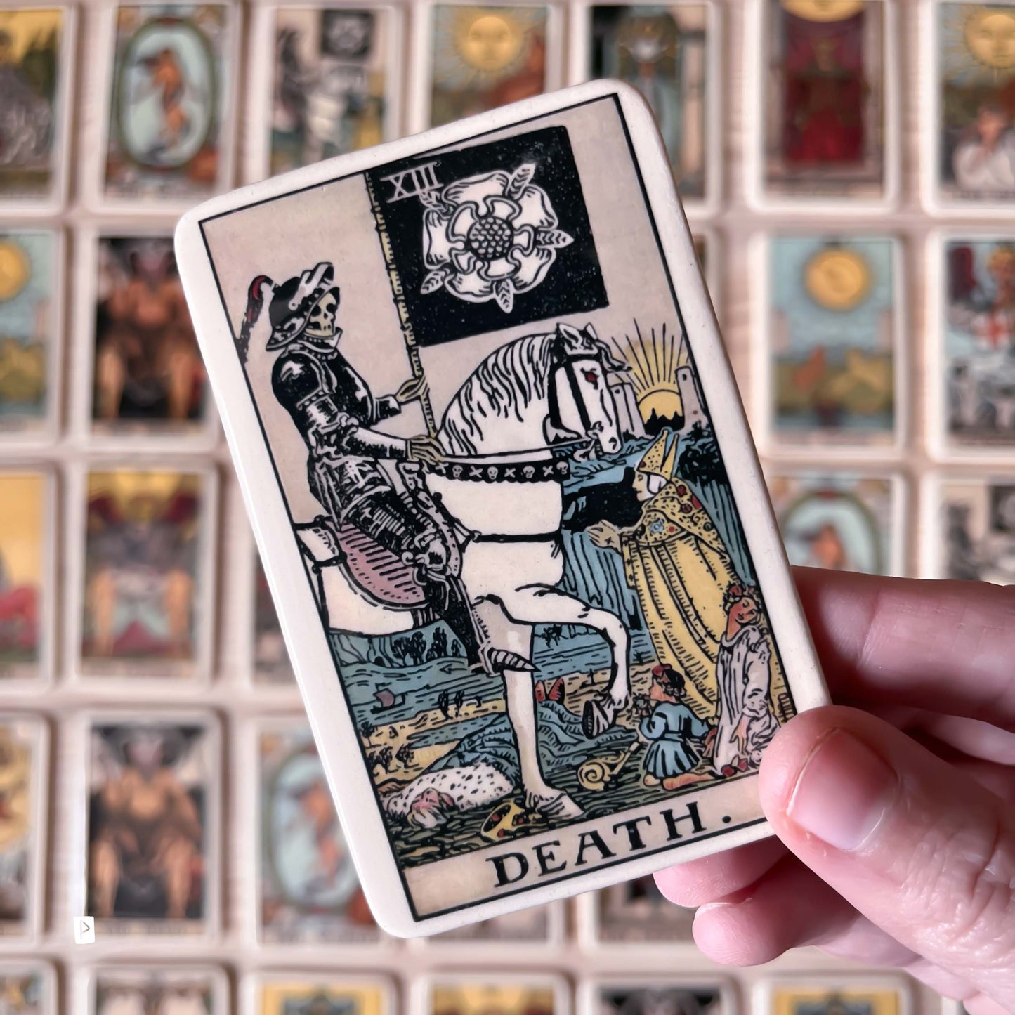 CARTA DE TAROT DE CERÁMICA ENMARCADA
