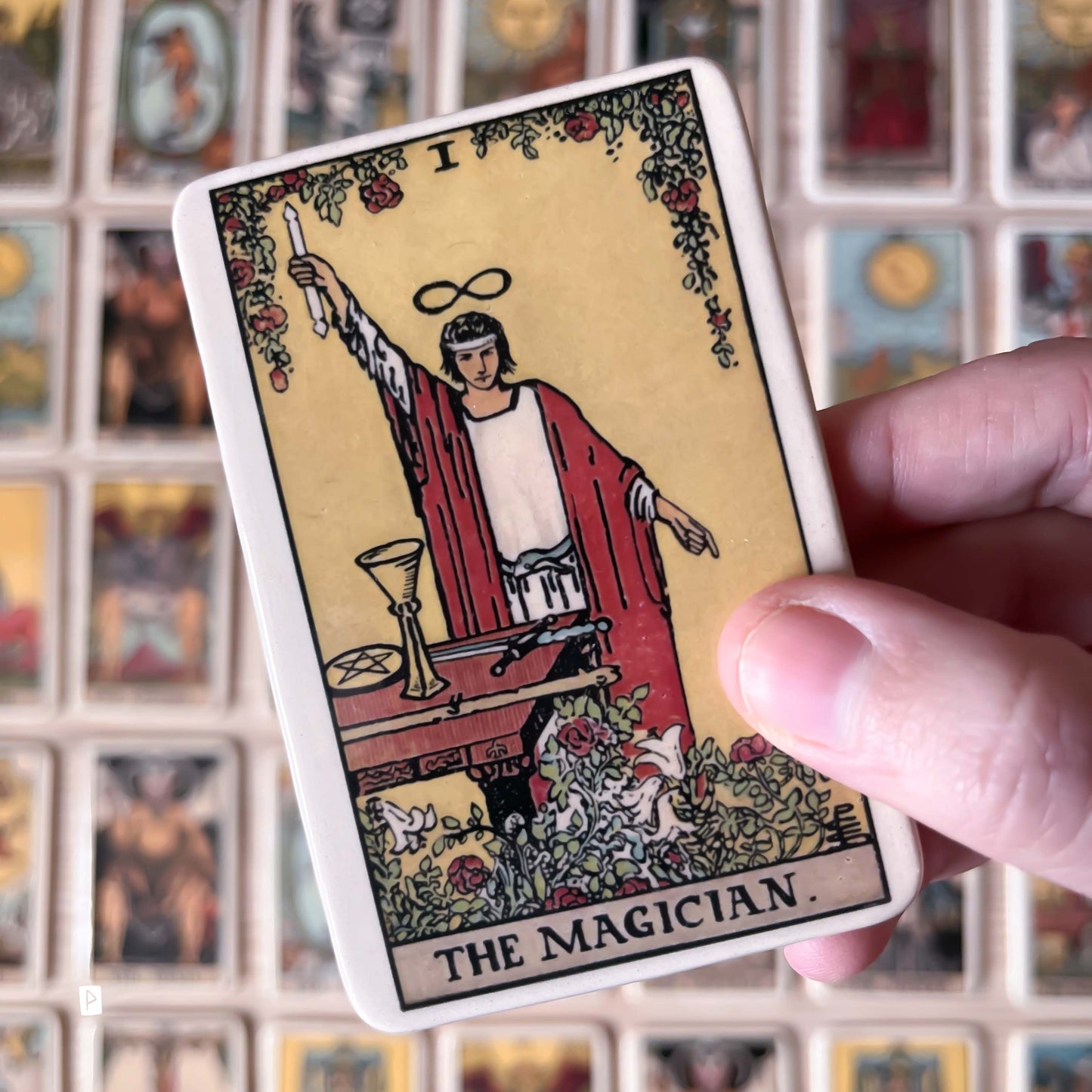 CARTA DE TAROT DE CERÁMICA ENMARCADA